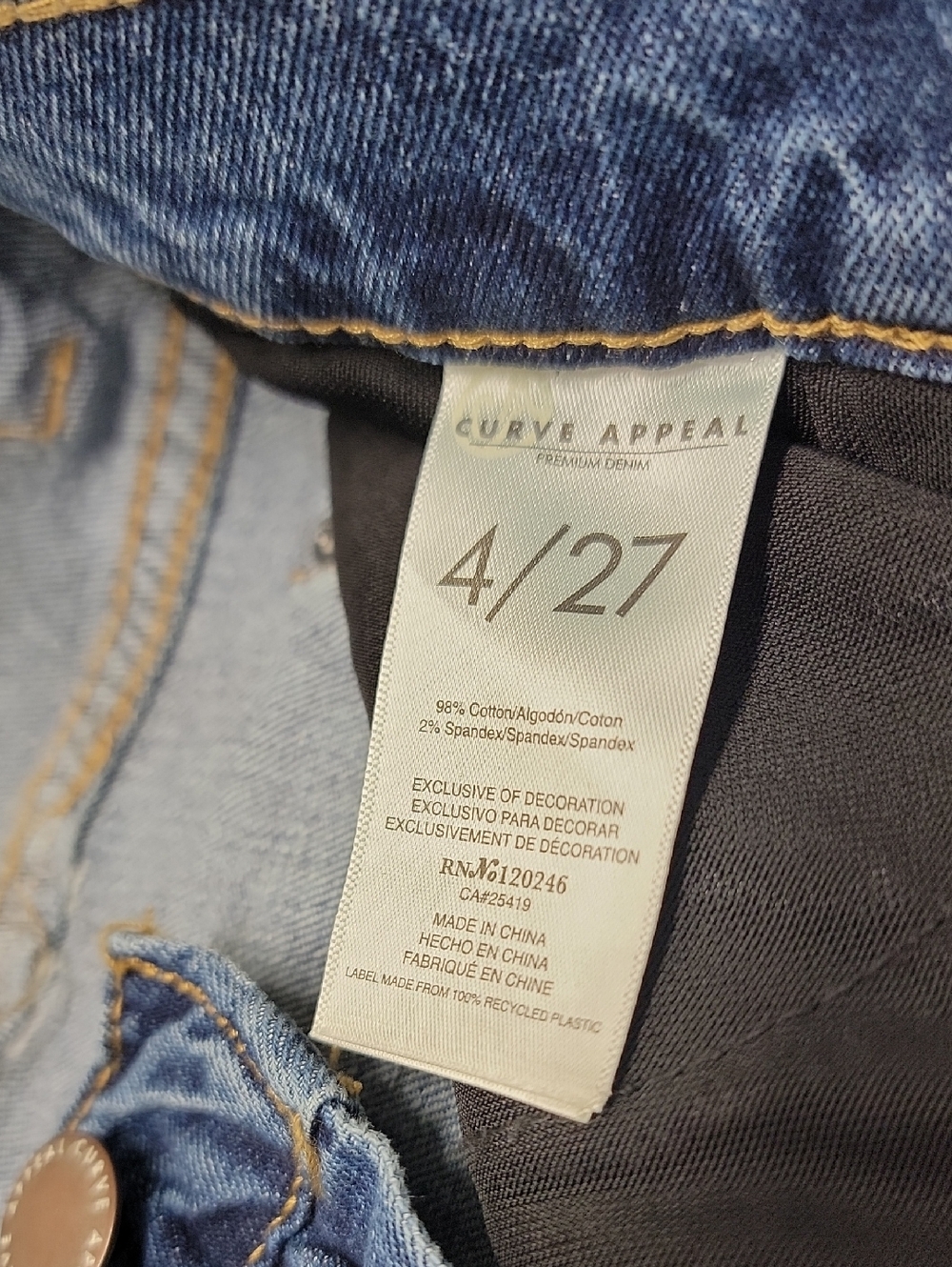 CURVE APPEAL NWT CUFFED HEM EASY FIT JEANS SIZE 4 / 27 - Picture 9 of 16